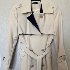 Cream fashion trench coat